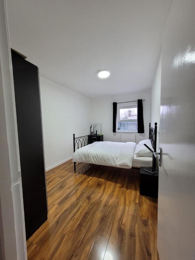 Stunning 1 Bedroom Apartment In Londres Exterior foto